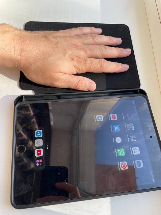 Ipad mini 4 сатылады,келисимли