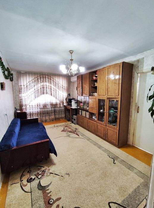 Срочно продаётся 3-ком. квартира в центре города