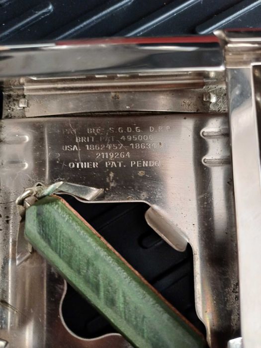 aparate vintage de ascutit lame pentru barbierit Allegro si Bakony