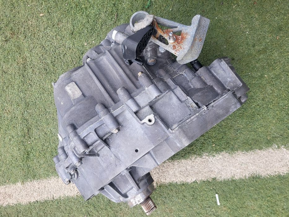 Скоростна кутия Vw Transporter T5 T5.1 2.0 TDI 140 К.С  6 Ск