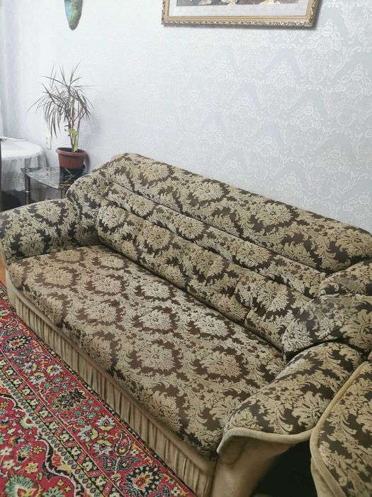 Продам диван +кресло