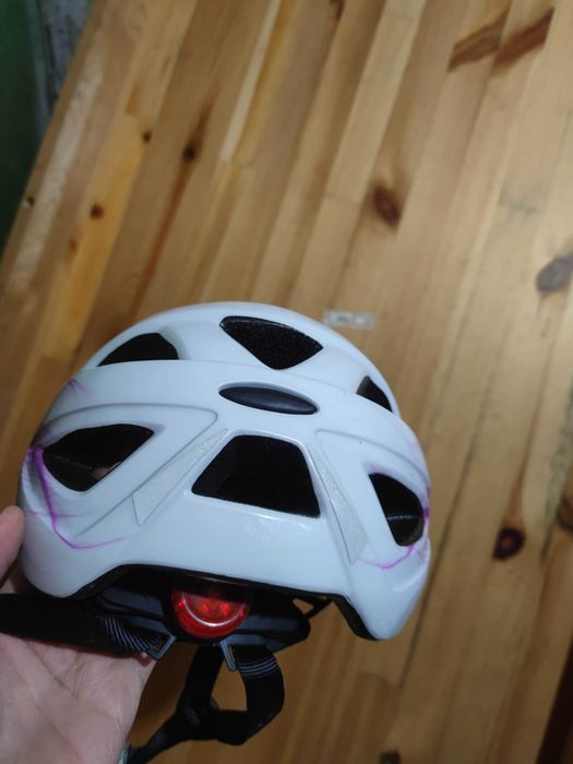 casca protecție bicicleta sau alte sporturi aproape NOUĂ