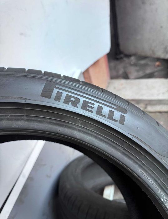 225/45R19 Pirelli p zero runflat 5,5mm