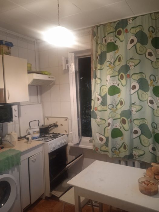 Продам 2 комнатную квартиру.