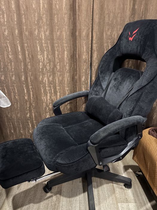 Продам игровое кресло
