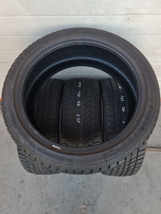 Зимни гуми 4 броя GOODRIDE Snowmaster 205 45 R17 дот 3023