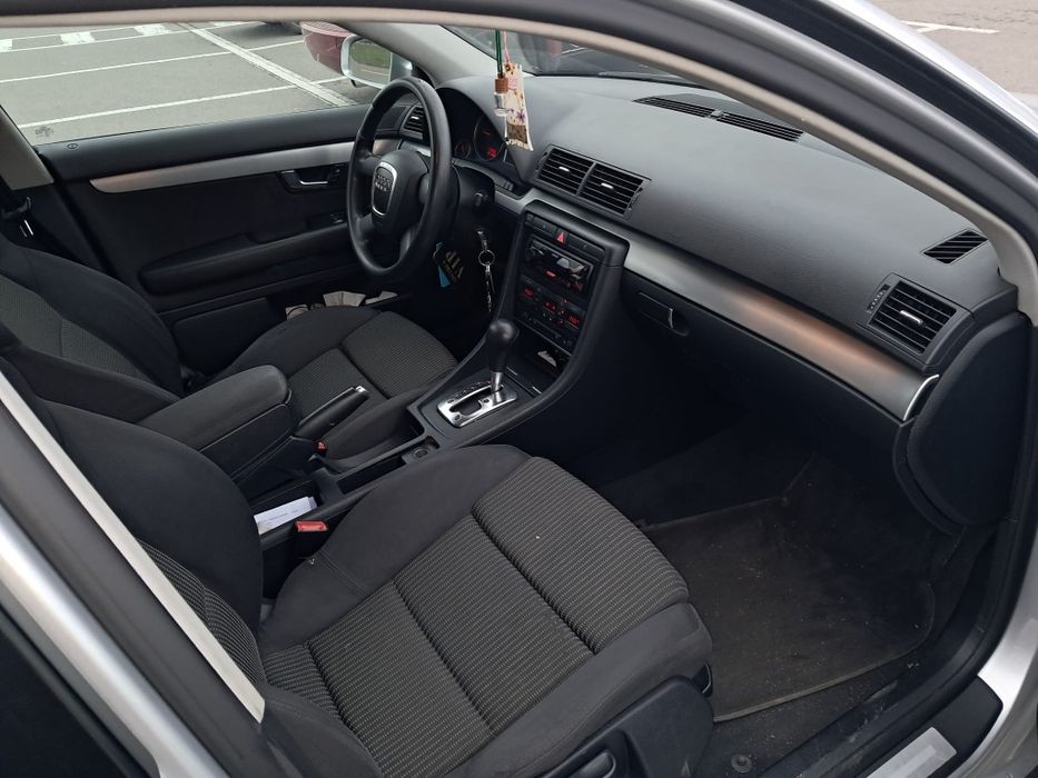 Vând Audi a4 b7.