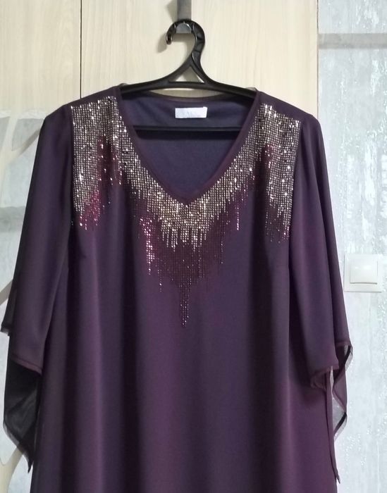 Платье со стразами