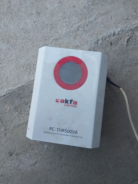 Stalibzator 0.5 kv 2 ta bor ishlaydi yaxshi holatda