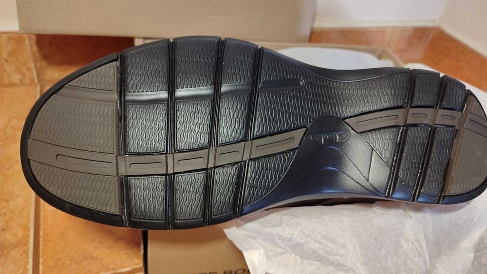 Clarks нови мъжки боти/ботуши №42