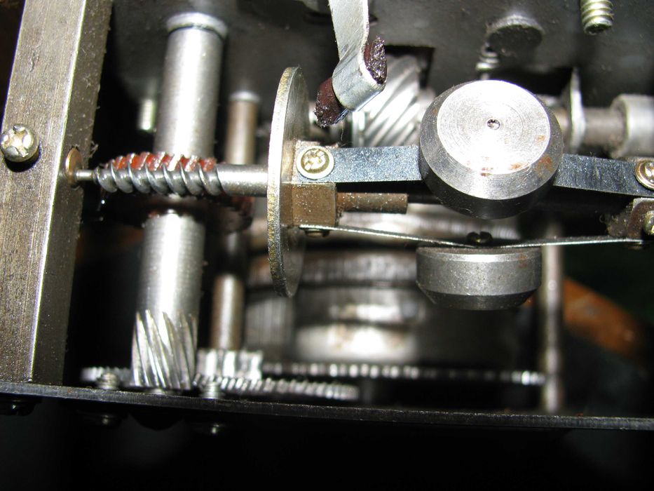 Грамофон с фуния - HMV - началото на 20 в -реплика