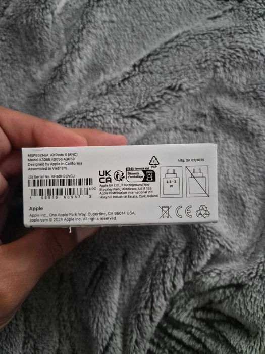 Casti Apple AirPods 4, Active Noise Cancellation