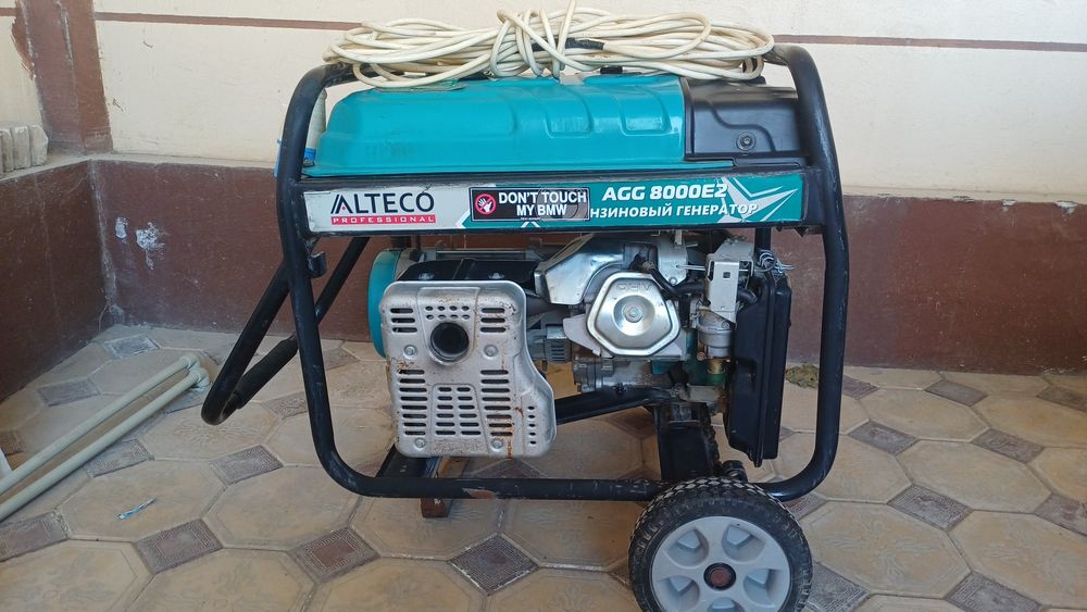 Бензиновый генератор Alteco Professional AG