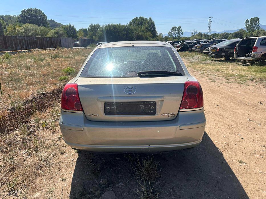 НА ЧАСТИ Toyota Avensis 2.0 D-4d 116к.с 2005