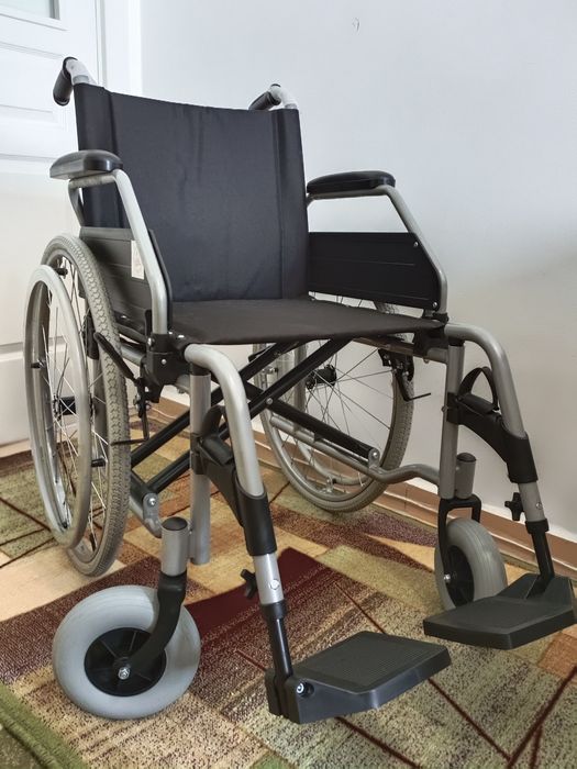 Продам коляску для инвалидов прогулочная