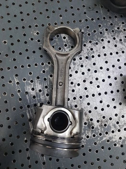 piston cu biela 1.5 crdi d4fa hyundai accent 3 matrix  kia rio 2 cerato
