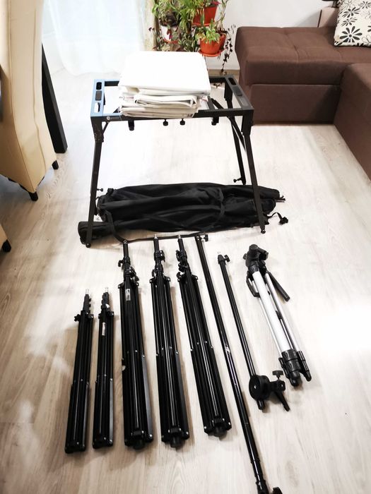 Kit sustinere fundal + lumini, ideal cabina foto sau sedinte foto