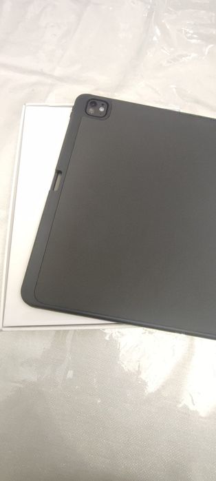 I Pad Pro 13 inch (M5)