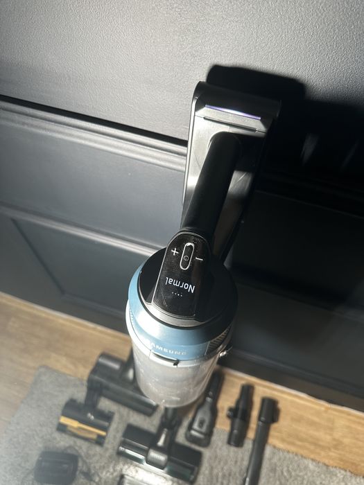 Vand aspirator Samsung Jet 85 complet extra