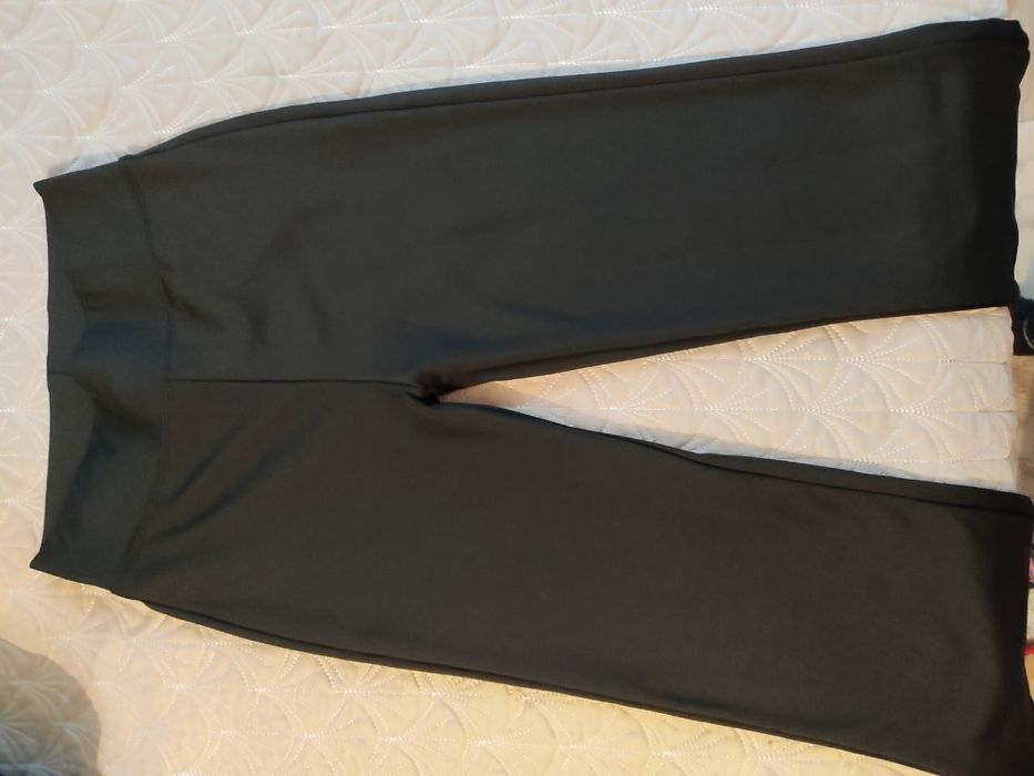 Продаю женские брюки