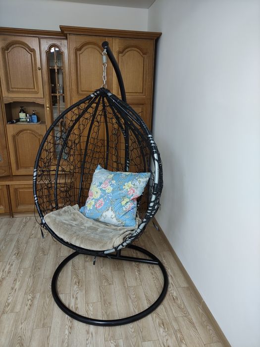 Продам подвесное кресло-качалка (кокон)