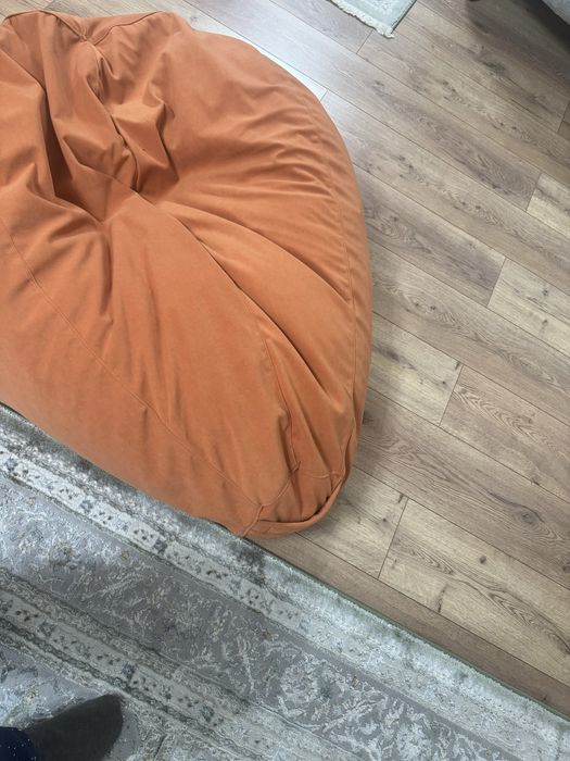 Пуфик в отличном состоянии