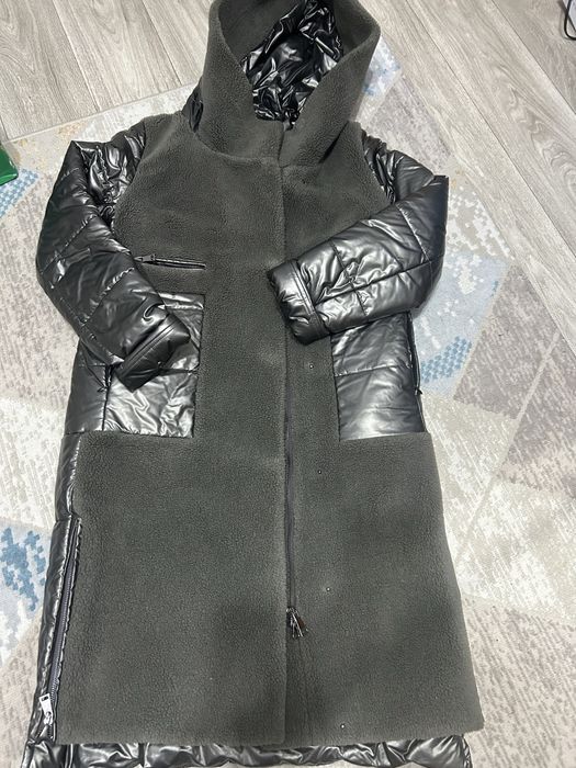 Продам зимнюю куртку