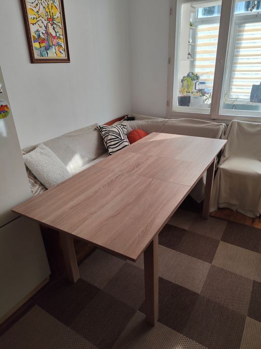 Разтегателна Маса