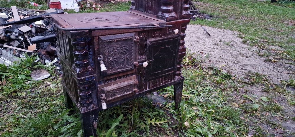 Soba teracota tip cizma in stare buna