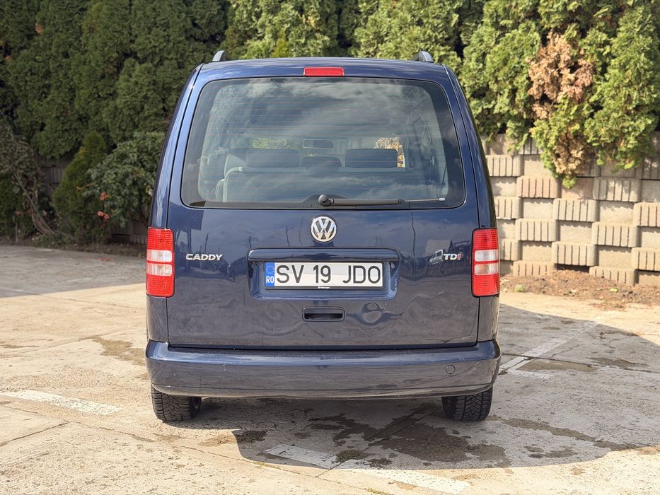 VW Caddy Maxi 7 locuri / TDI / 2011
