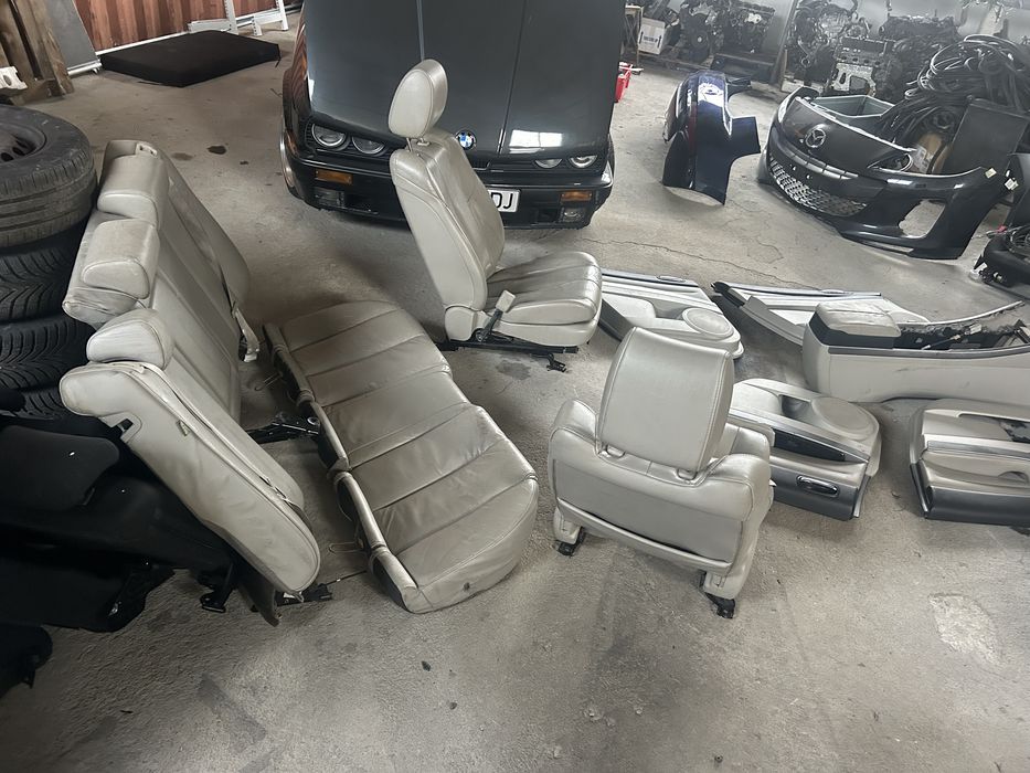 Interior piele scaune bancheta .Mazda cx7 2011