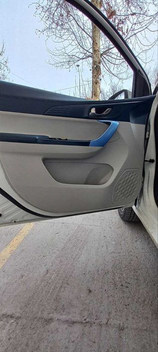 Электромобиль CHANGAN Benben E-star (2023 г.в.)