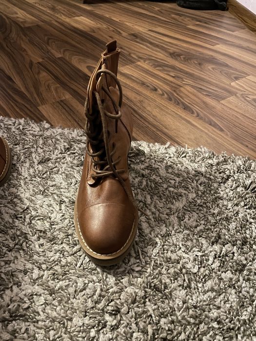 Vand ghete piele ALDO si DR MARTENS