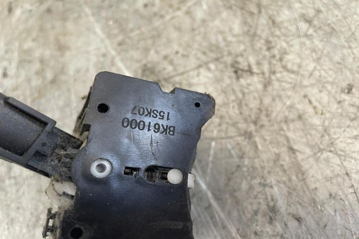 Maneta semnalizare BK61000 Dacia Logan prima generatie (facelift)