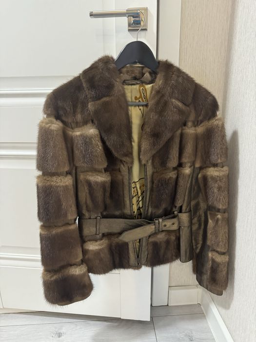 Кожаная куртка женская