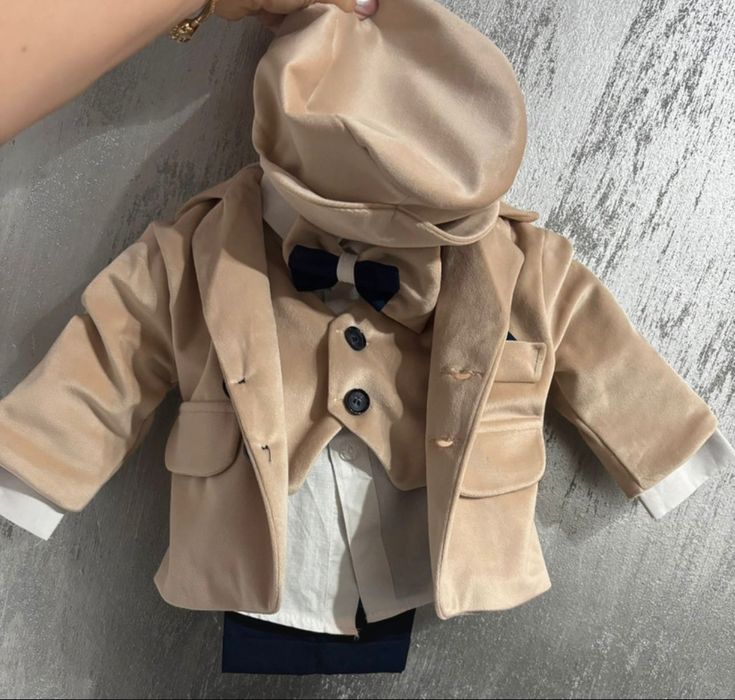 Costum bebeluș 0-3 luni