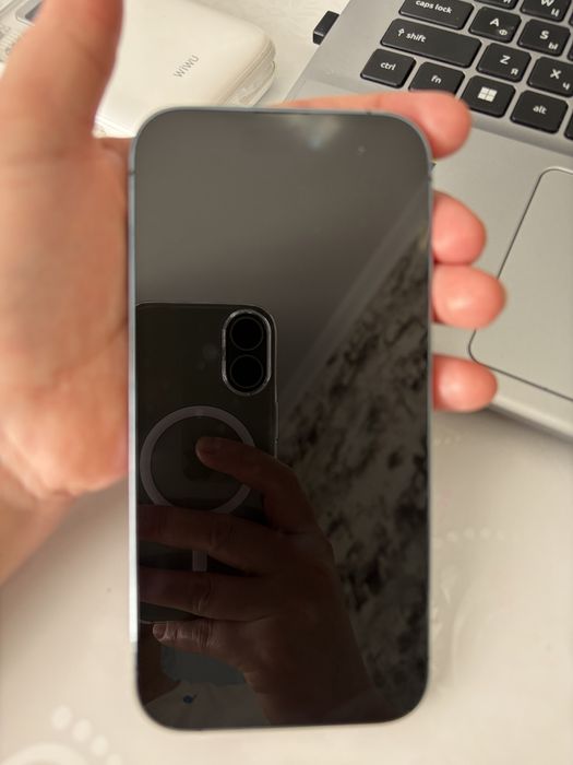 Телефон Iphone 14 Pro