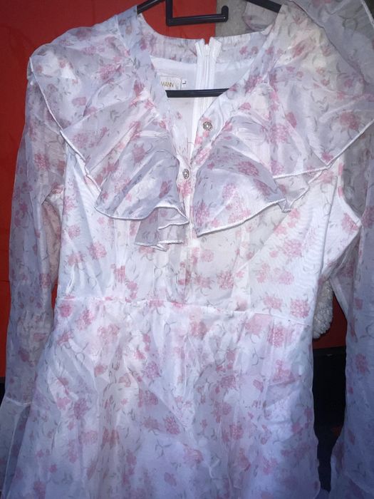 Платье новое нежное