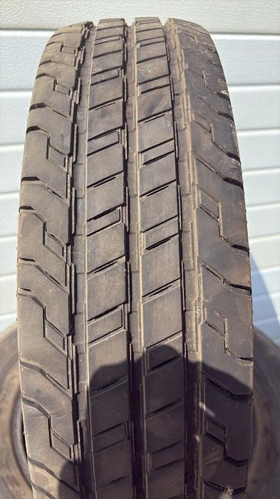 Vand anvelope camion si camioneta