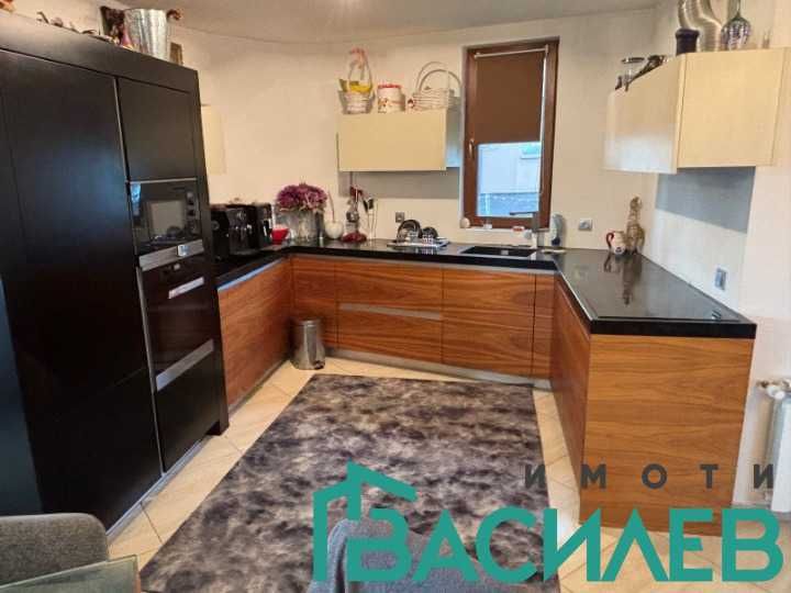 Продава КЪЩА област София, гр. Костинброд