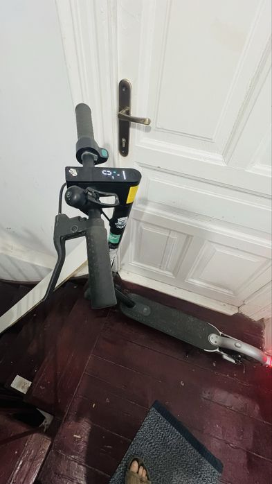 trotineta electrica Xiaomi Pro 2 Mercedes Amg