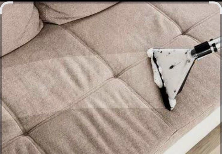 Curățare Canapele  Scaune și cosmetica auto la domiciliu