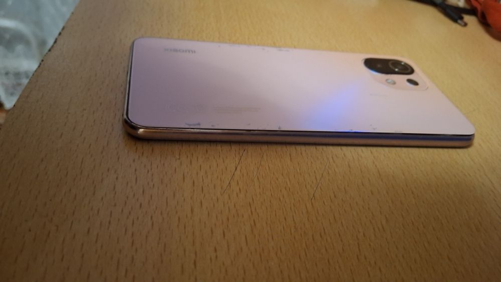 Mi 11 Lite 128gb 6gb в нормальном состоянии