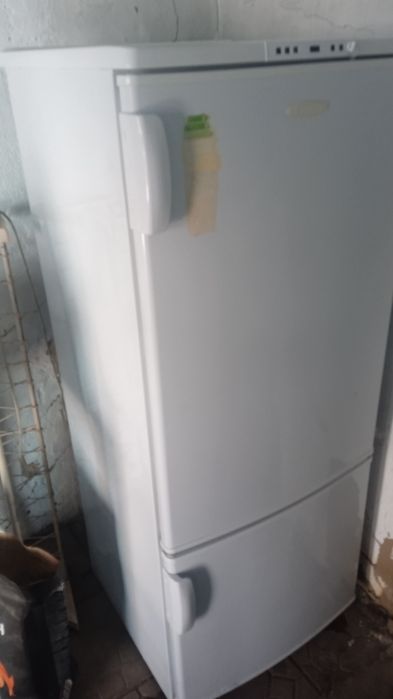 Продам холодильник Бирюса