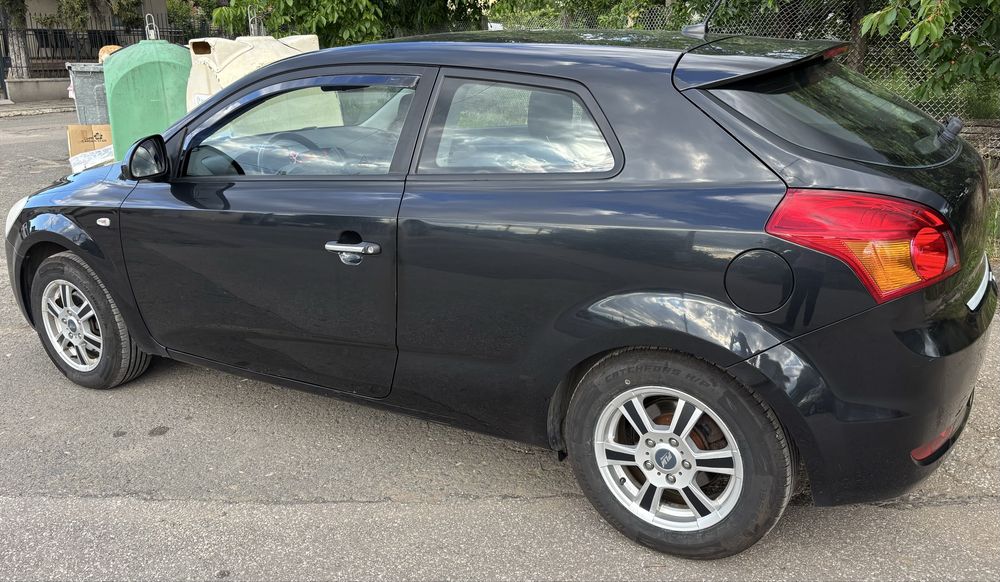 Продавам Kia Pro ceed