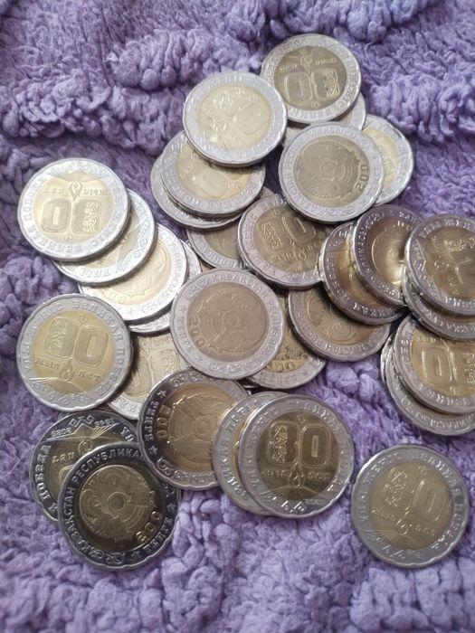 Продам монеты юбилейные