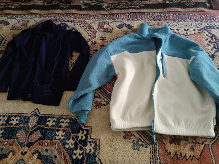 Продавам детски дрехи за момчета