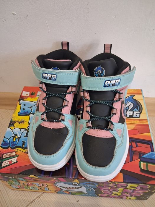 Детски кецове APG