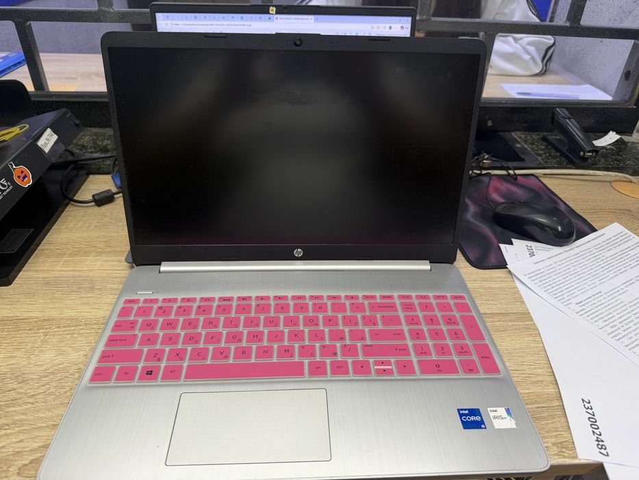 Продам новый ноутбук HP 15-fd0130ci