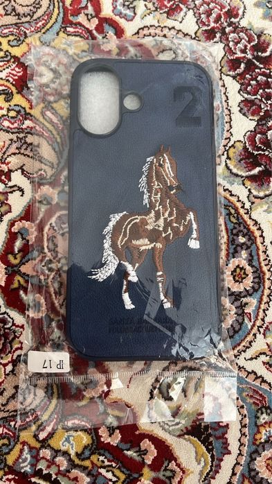 чехол на айфон 17